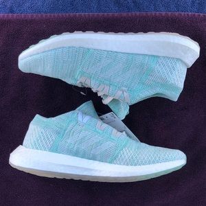NWT Adidas PureBOOST Go Running Sneaker